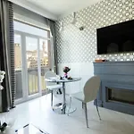 Specchi Su Pontevecchio Apartment