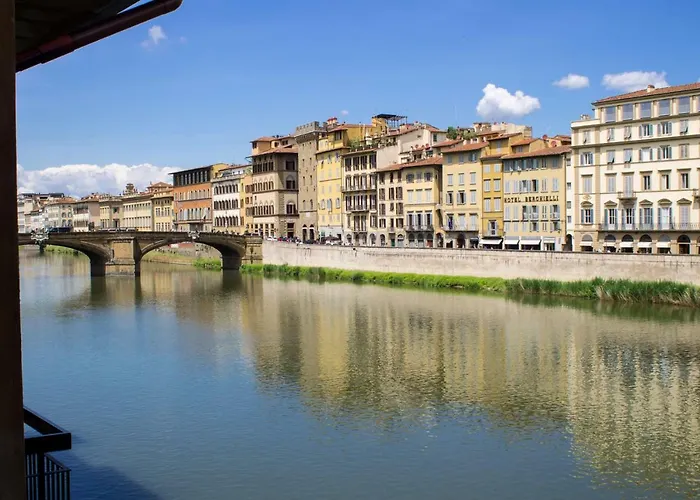 Specchi Su Pontevecchio * Florencja
