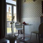 Specchi Su Pontevecchio *